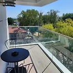 Apart Victor Apartman *