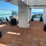 Apart Victor * Mamaia