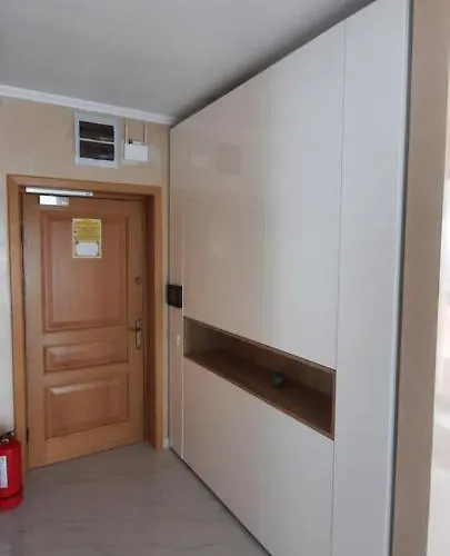 Apartment Apart Victor Mamaia