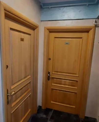 Apart Victor Apartment *